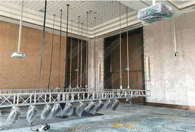 河南商丘多功能燈光升降吊機 別具匠心的安防系統生產